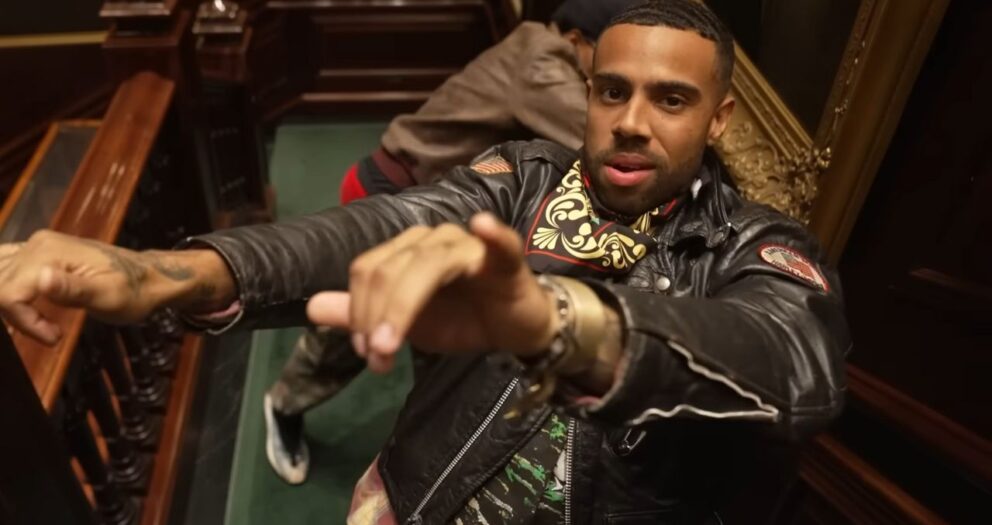 Vic Mensa Donates $10K Worth Of Gas + Free Cannabis In Chicago